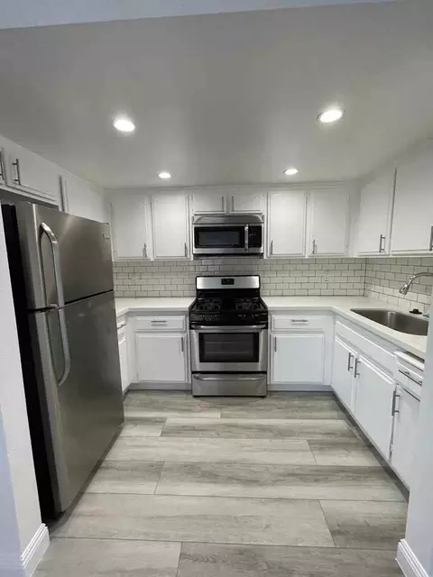 534 N Los Robles Ave, Pasadena, CA 91101