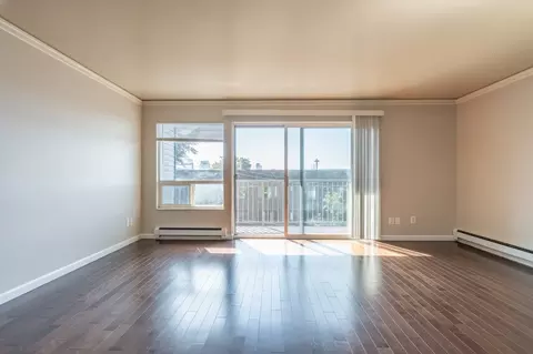 1004 Belmont Ave E, Seattle, WA 98102