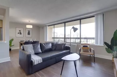1201 S Bell St, Arlington, VA 22202