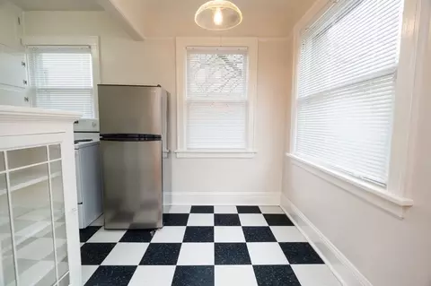 1953 NW Irving St, Portland, OR 97209