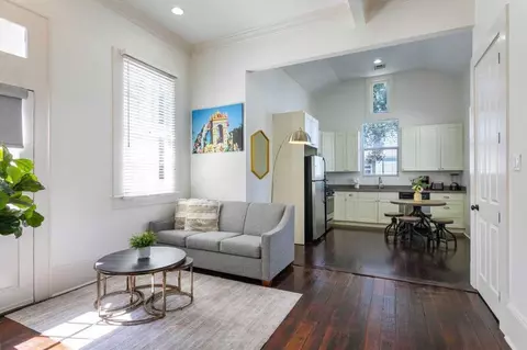 1501 Robert C Blakes Sr Dr, New Orleans, LA 70130