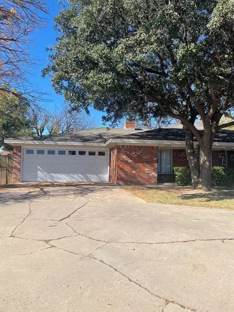 6310 Quaker Ave, Lubbock, TX 79413