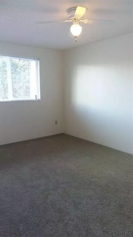 951 NE Linden Ave, Gresham, OR 97030 photo 11