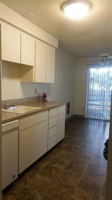 951 NE Linden Ave, Gresham, OR 97030 photo 7