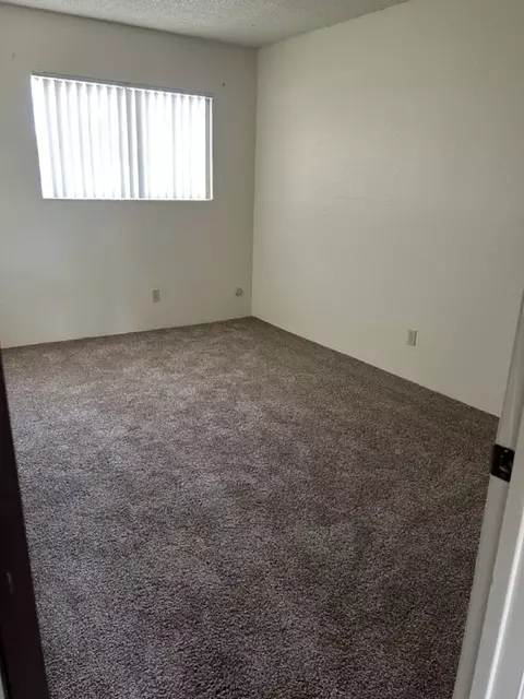 1121 Lloyd St, Lodi, CA 95240