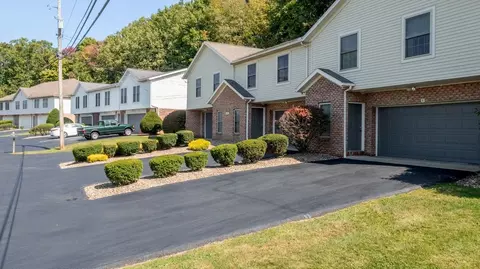 3919 Long Dr, Norton, OH 44203