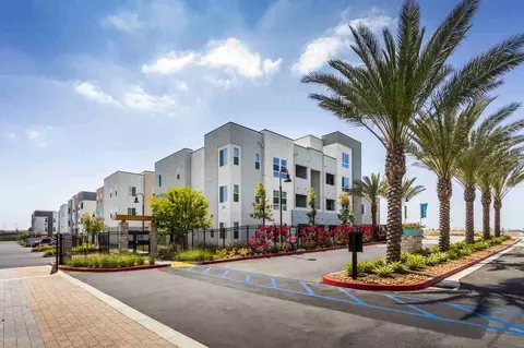 285 E Del Amo Blvd, Carson, CA 90745 photo 22