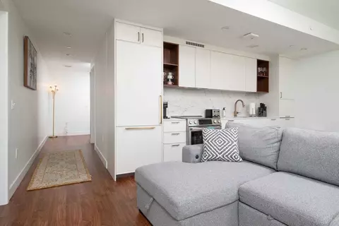 212 Stuart St, Boston, MA 02116