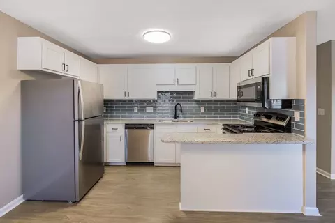 935 Spring Forest Rd #955-6, Greenville, NC 27835