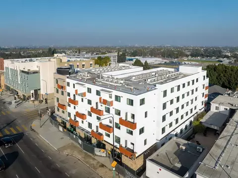 3326 W 52nd St #507, Los Angeles, CA 90043