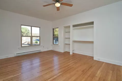 1421 2nd Ave N #6, Seattle, WA 98119