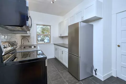 1421 2nd Ave N #6, Seattle, WA 98119