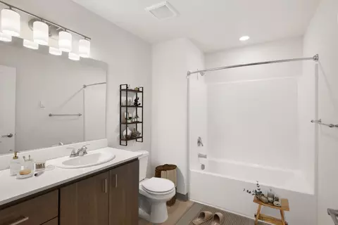 3960 Cherry Ave #3930-202, Keizer, OR 97303