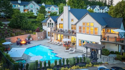 23425 SE Black Nugget Rd #M003, Issaquah, WA 98029