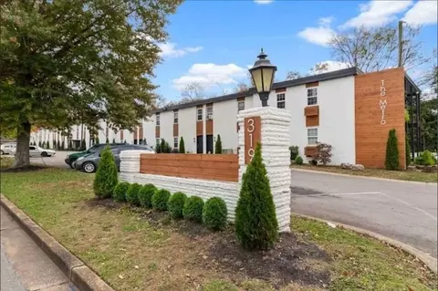 319 W Lokey Ave #1, Murfreesboro, TN 37130