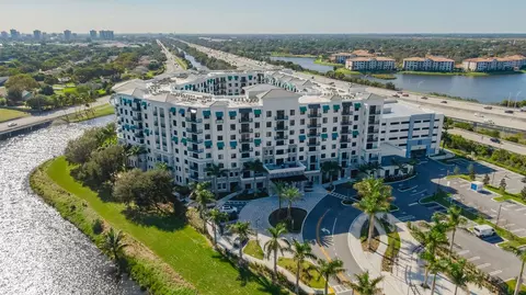 195 River Grove Way #816, West Palm Beach, FL 33407