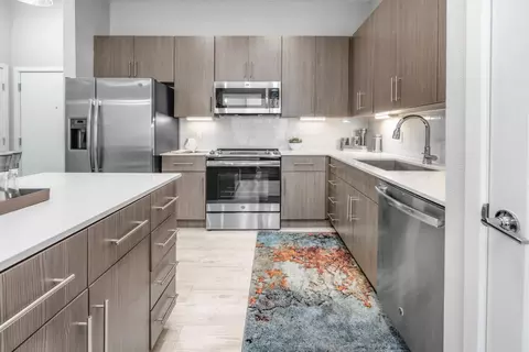 930 Central Ave #624, Saint Petersburg, FL 33705