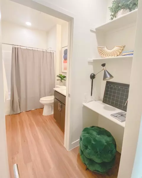 5300 E Washington St #1407, Phoenix, AZ 85034 photo 6
