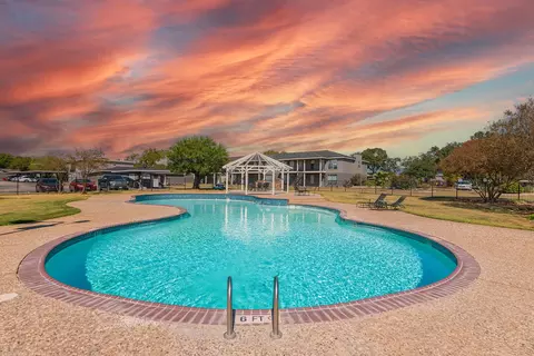 1201 Harvey Rd #241, College Station, TX 77840