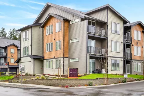 10823 50th Ave E #C-303, Tacoma, WA 98446