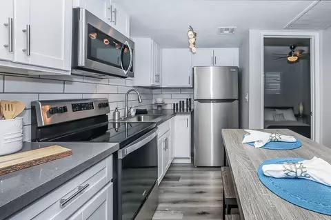 1903 N Country Club Dr #B274, Mesa, AZ 85201