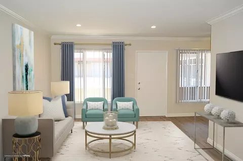 635 Prospect Ave #B13, South Pasadena, CA 91030