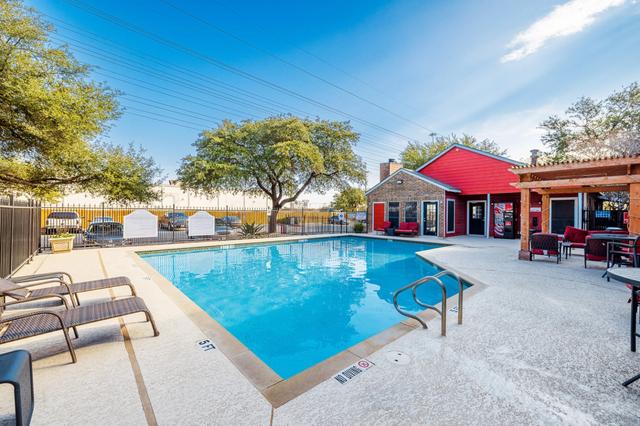 6808 S Interstate 35 #6-235, Austin, TX 78745