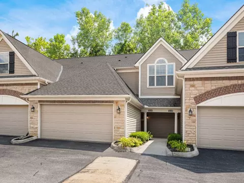 1587 College Ave #1406, Columbus, OH 43209