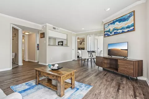 9050 Markville Dr #3833, Dallas, TX 75243