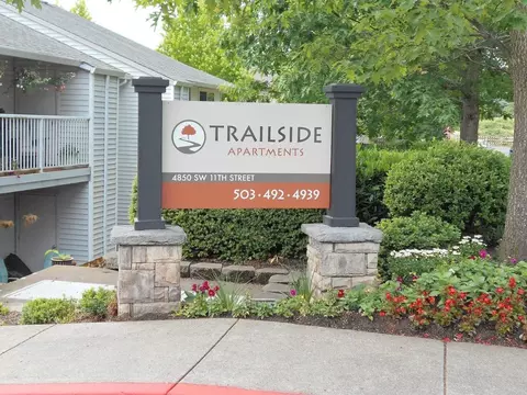 4850 SW 11th St #310, Gresham, OR 97080 photo 3