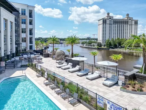 101 Cay Plz #1-402, Savannah, GA 31421