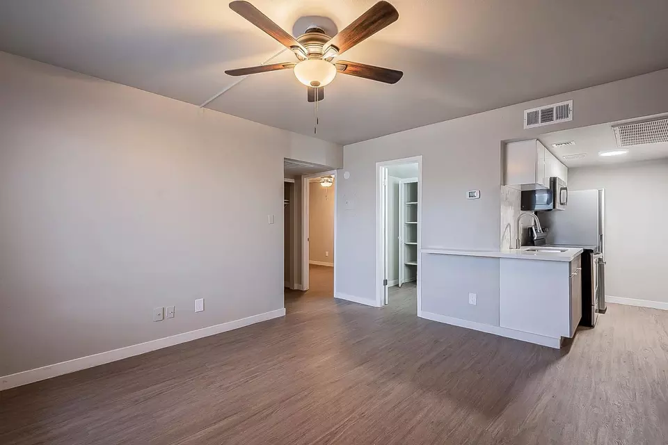  3030 N 35th Ave #S-311, Phoenix, AZ 85017 photo 4