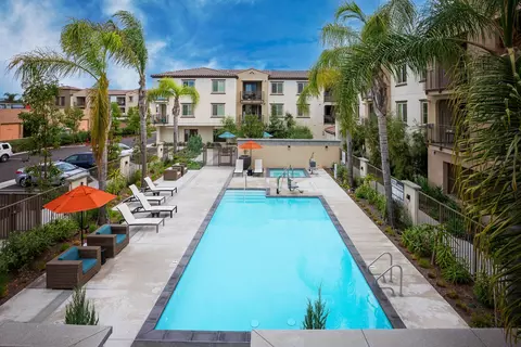 3342 W Cerritos Ave #215, Los Alamitos, CA 90720
