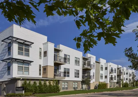 3300 Five Points Dr #3260-104, Auburn Hills, MI 48326