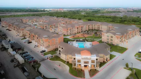 2015 S Forum Dr #7120, Grand Prairie, TX 75052