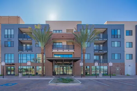 906 N Miller Rd #3057, Tempe, AZ 85281