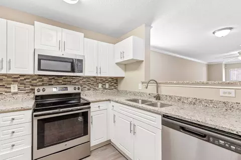 100 Alexander Xing #1250, Loganville, GA 30052