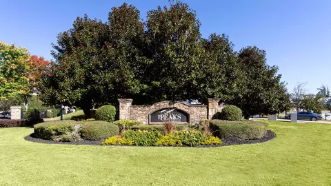 1000 Lenox Park Pl #1120, Gainesville, GA 30507