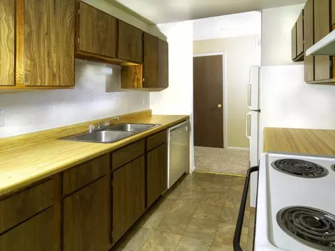 3900 E 12th St #432, Casper, WY 82609