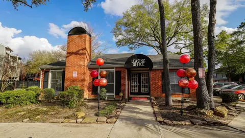 14000 Ella Blvd #1015, Houston, TX 77014