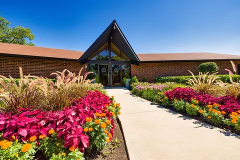 100 E George St #100-203, Bensenville, IL 60106