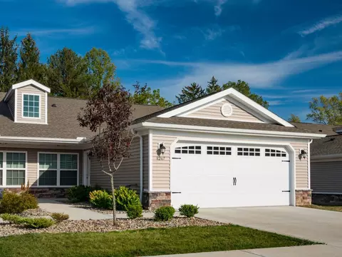 3890 Mount Pleasant St NW # -A, North Canton, OH 44720