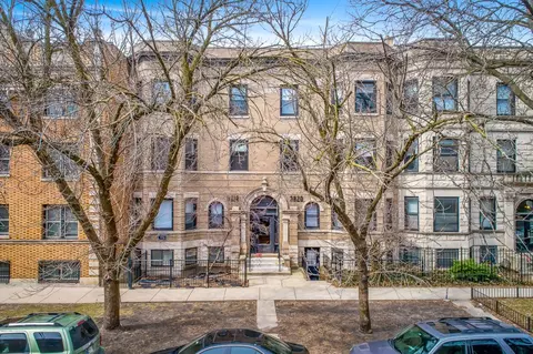 3818 N Sheffield Ave #3818-1, Chicago, IL 60613