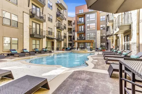 2305 W Alabama St #421, Houston, TX 77098