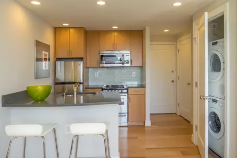 1230 13th St NW #1007, Washington, DC 20005