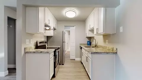 15001 35th Ave W #17101, Lynnwood, WA 98087