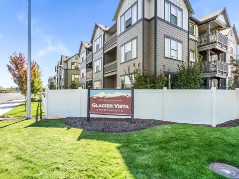 2750 SW Indian Ave #115, Redmond, OR 97756