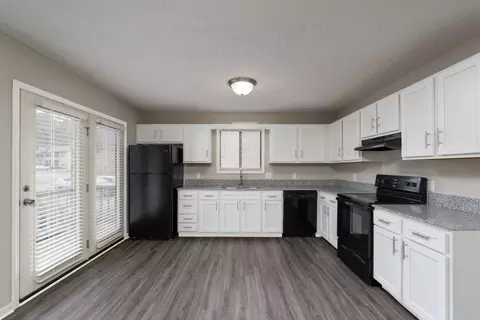 900 Cooks Valley Rd #048, Kingsport, TN 37660