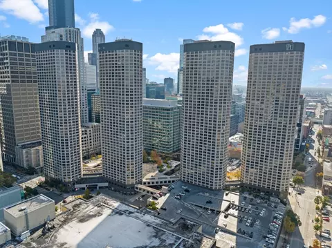 555 W Madison #02-4302, Chicago, IL 60661