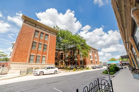 902 N Pennsylvania St #101, Indianapolis, IN 46204